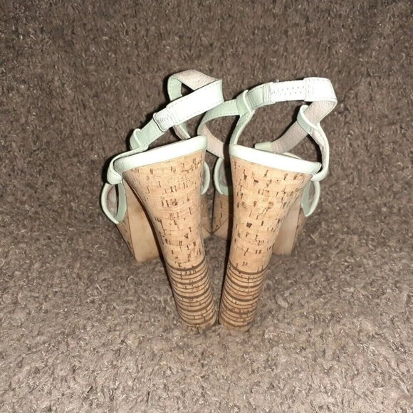 HOUSE OF HARLOW 1960-Sea Green/Silver Leather Platform Heels-Sample-Sz 6 - Picture 5 of 7
